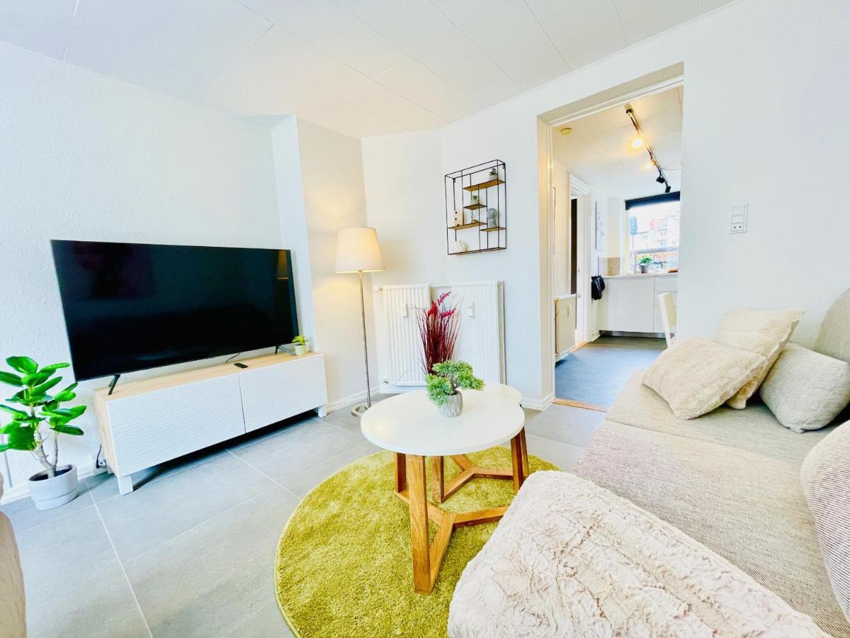 Aday - Charming Studio Close To The Football Stadium Ålborg Exteriör bild