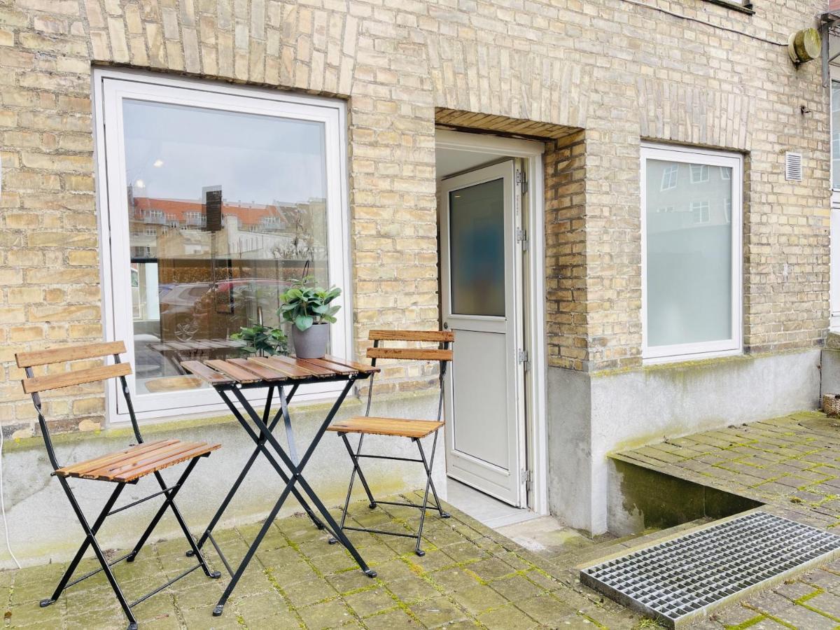 Aday - Charming Studio Close To The Football Stadium Ålborg Exteriör bild